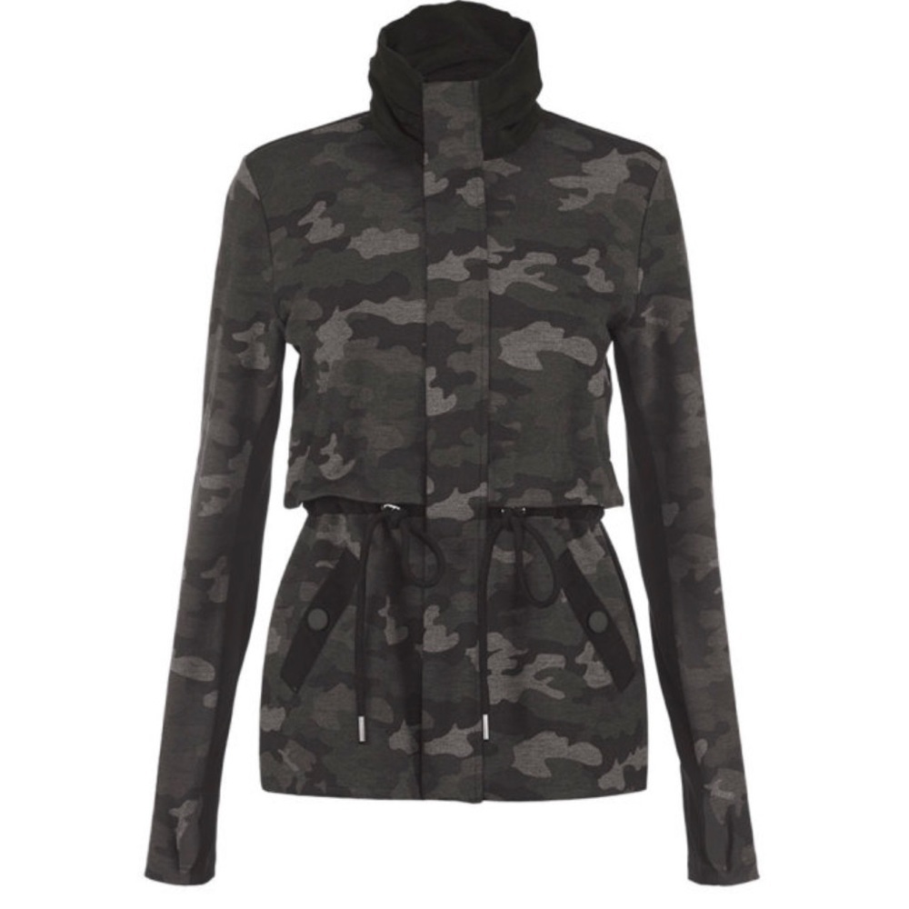 Cabi ATC Black Camo Drawstring Jacket, size Large